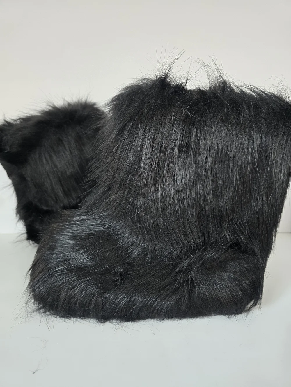 Cozy Rave Women's Black Faux Fur Festival Winter Boots